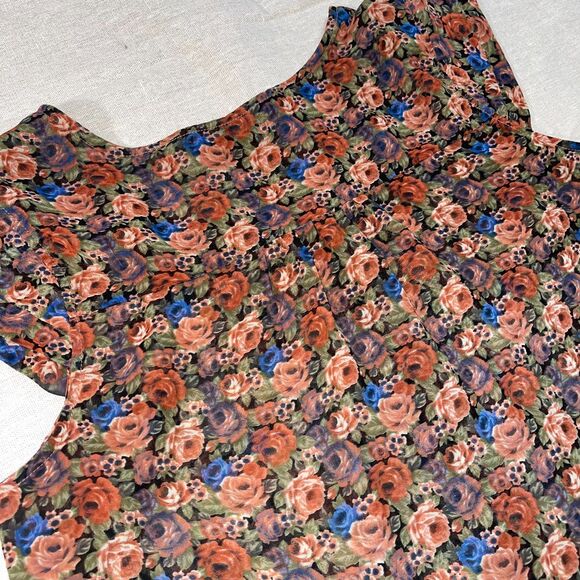 Forever 21 | Floral Chiffon Blouse | Medium - Picture 4 of 8